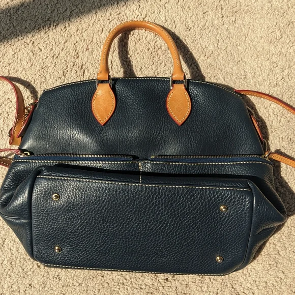 Dooney & Bourke blue domed satchel bag - Picture 5 of 6